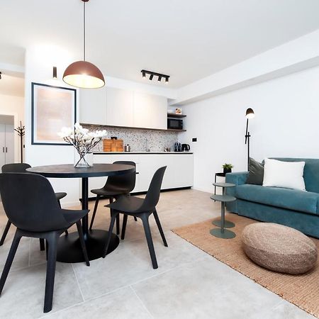 Modern And Cozy Apartments Salt & Pepper In Heart Of روفينج المظهر الخارجي الصورة