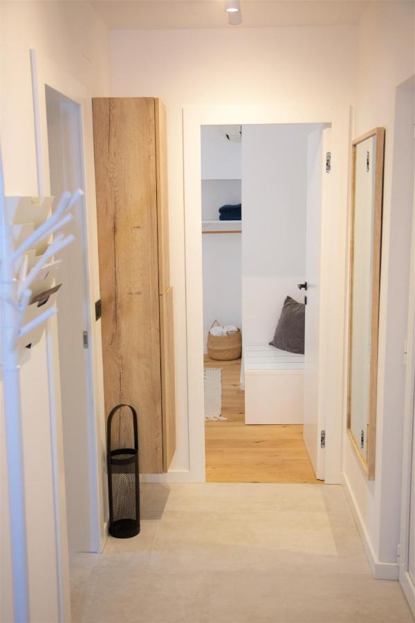 Modern And Cozy Apartments Salt & Pepper In Heart Of روفينج المظهر الخارجي الصورة