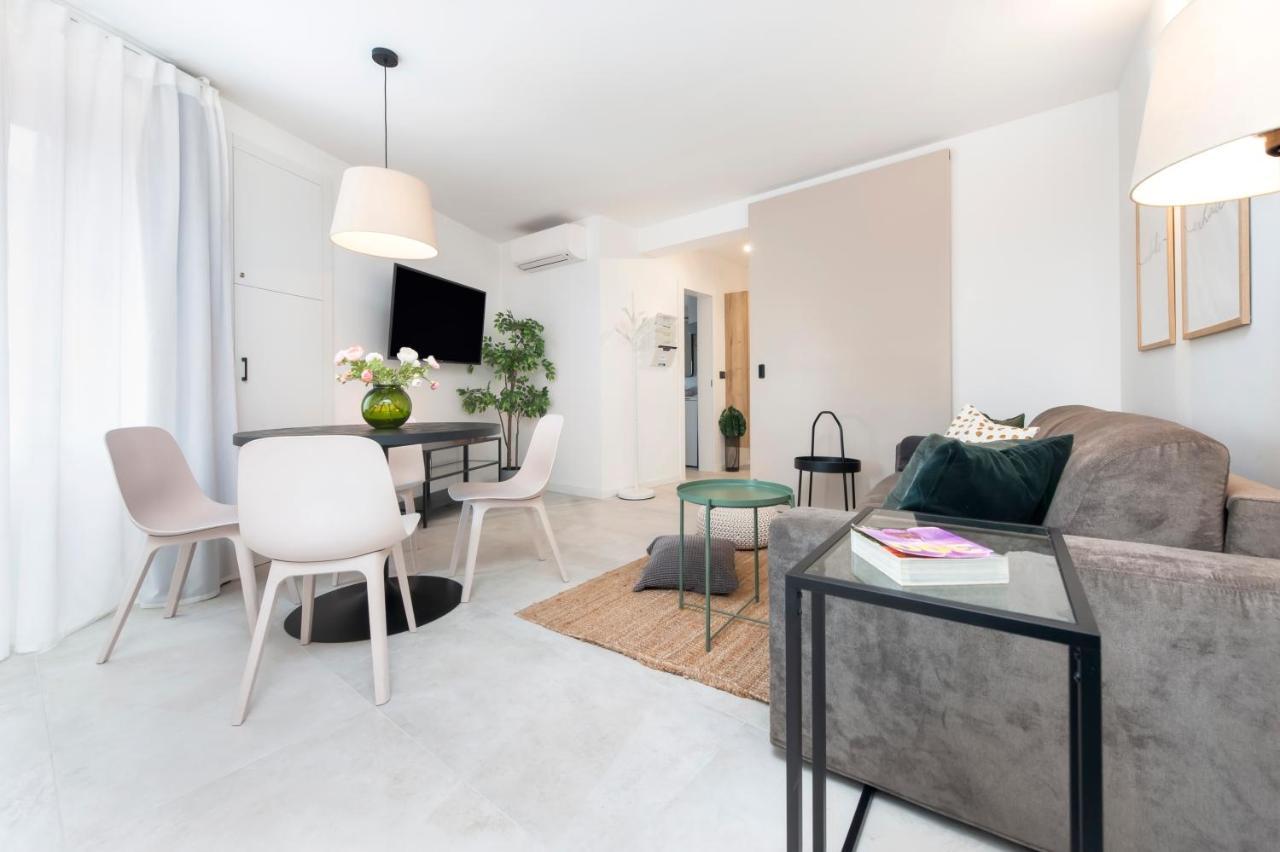 Modern And Cozy Apartments Salt & Pepper In Heart Of روفينج المظهر الخارجي الصورة