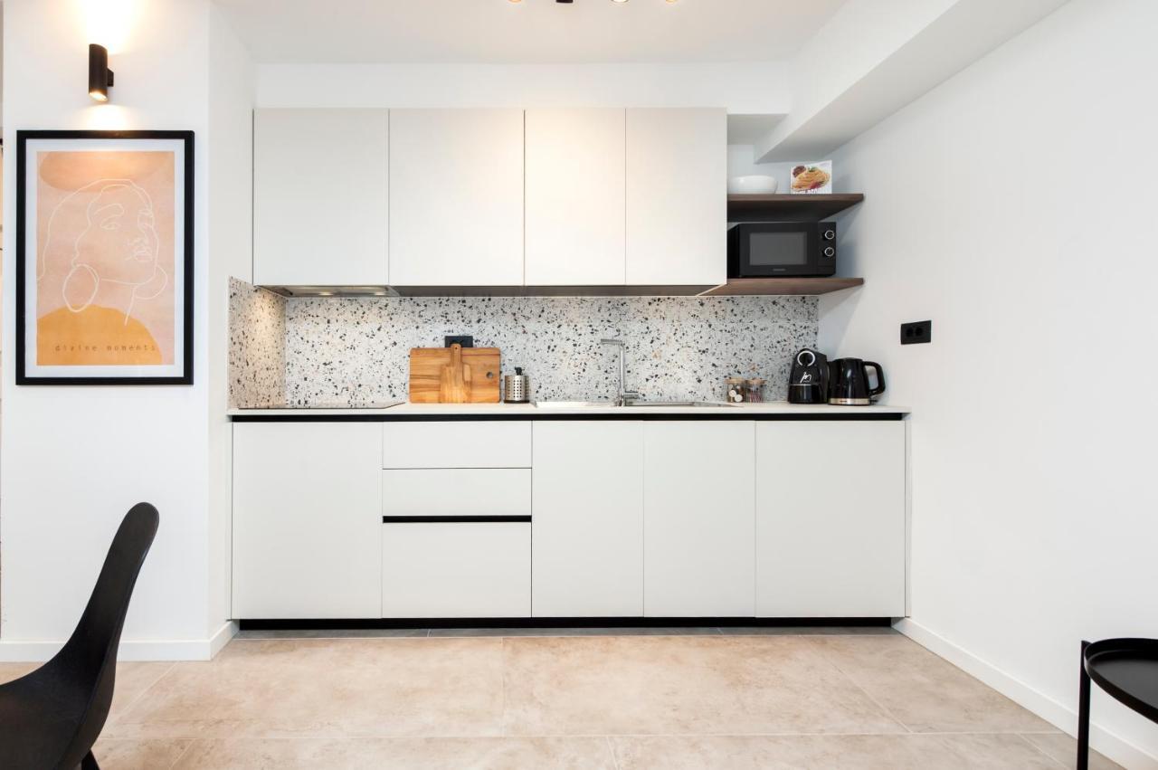 Modern And Cozy Apartments Salt & Pepper In Heart Of روفينج المظهر الخارجي الصورة