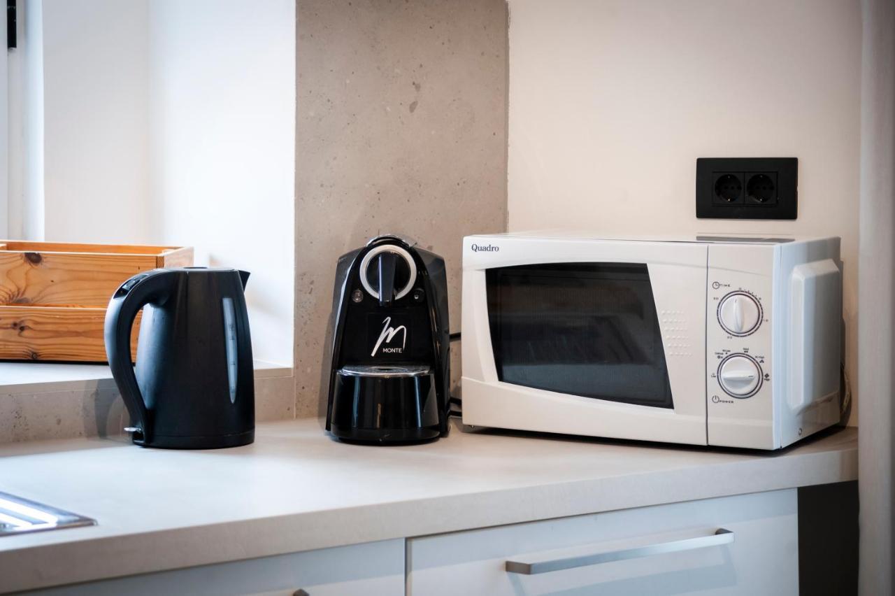 Modern And Cozy Apartments Salt & Pepper In Heart Of روفينج المظهر الخارجي الصورة